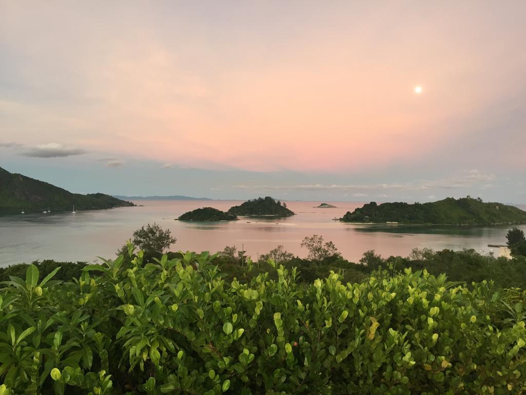 瑟夫岛度假村 Round Island 外观 照片