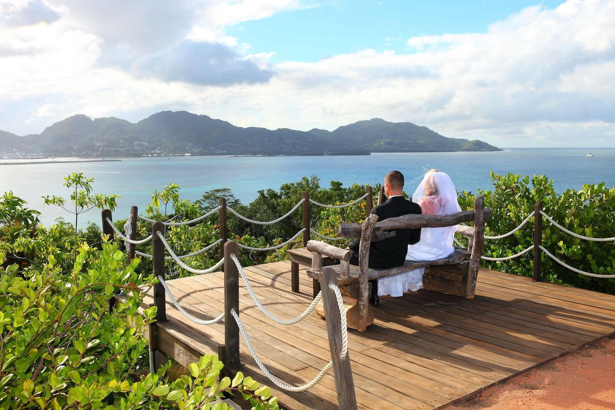 瑟夫岛度假村 Round Island 外观 照片